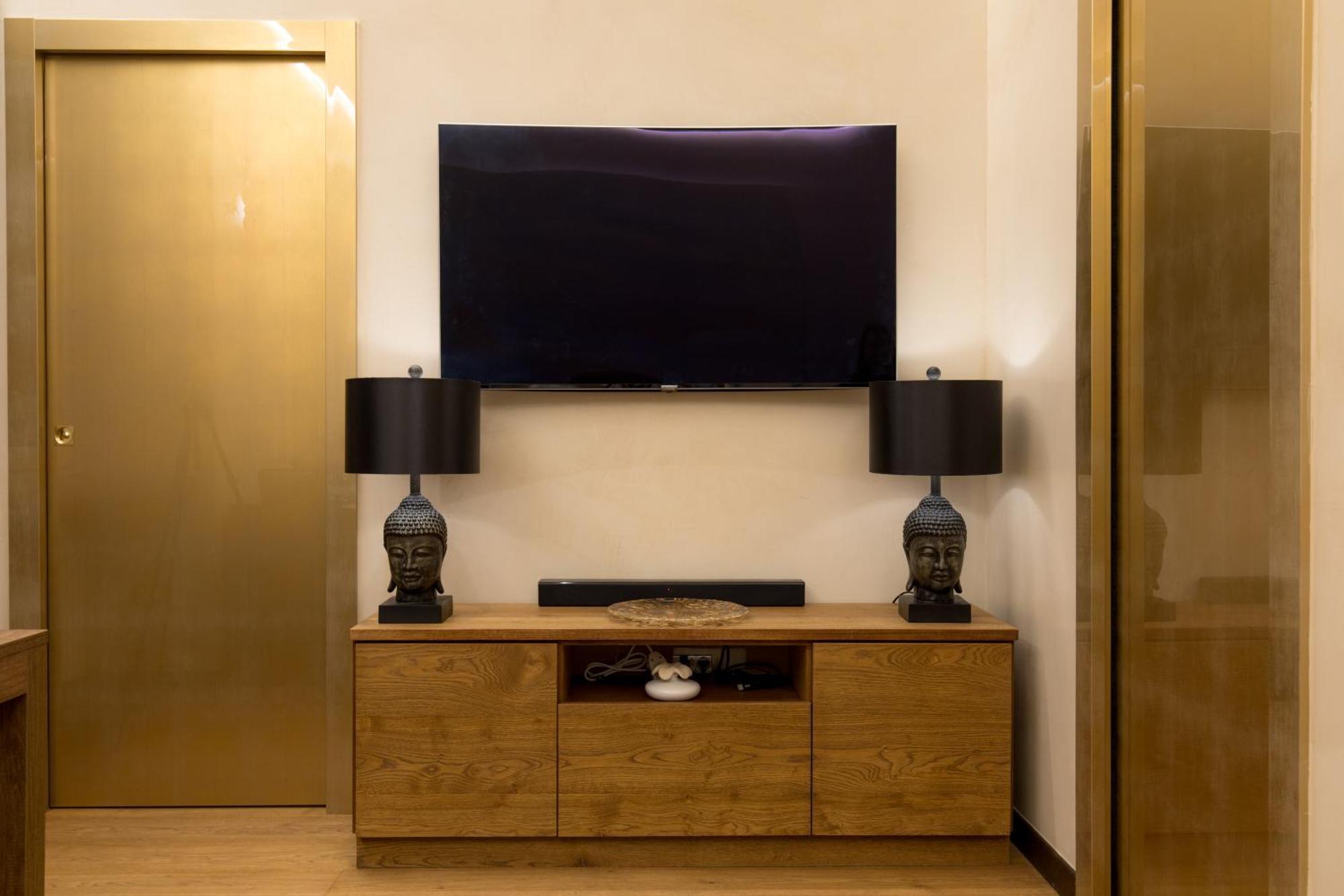 Civico Cinque Home Luxury Apartment サレルノ エクステリア 写真