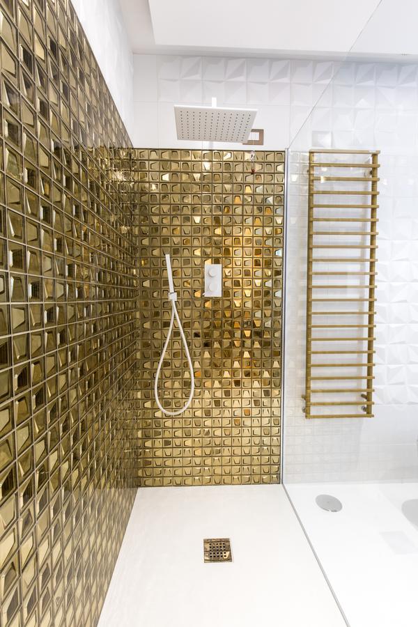 Civico Cinque Home Luxury Apartment サレルノ エクステリア 写真
